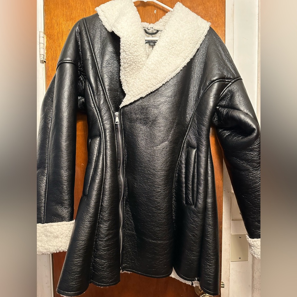 PLT BLACK CURLY BORG TRIM FITTED FAUX LEATHER COAT